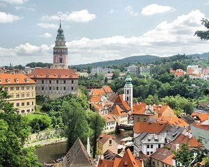 2- Private Day tour to Cesky Krumlov, Hallstatt and Salzburg from Prague