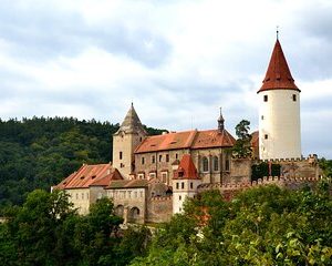 Private Krivoklat castle tour from Prague with Bohemia Glass Factory and Lunch