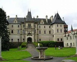 Sedlec Ossuary Castle Zleby and City Kutna Hora Private Day Tour Lunch Included