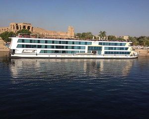 Egypt Highlights 5 Days Cairo Giza Nile Cruise with Domestic flight to Aswan