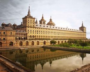 El Escorial and Valley of the Fallen Private Tour