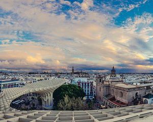 Private Walking Tour of Sevilla with skip the line tickets to Alcazar included