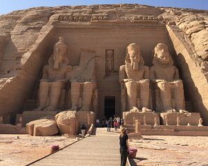 Cheap Egypt holiday 11 Days Cairo-Luxor-Aswan-Abu Simbel by sleeping train