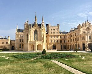 Fullday Private Tour in Lednice & Valtice with Wine Tasting