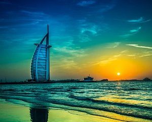 Private Dubai Tour from Abu Dhabi: BK & Burj Al Arab Drinks / MyHolidaysAdventures