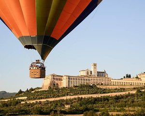 Balloon Adventures Italy, hot air balloon rides over Assisi, Perugia and Umbria