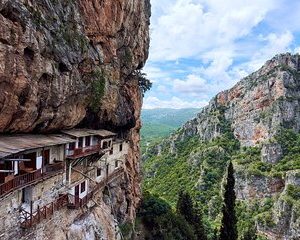 Mountain Villages of Peloponnese, Monasteries and Lousios River Private Day Trip