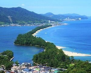 Amanohashidate and Miyama Kayabuki no Sato 1 Day Tour from Osaka