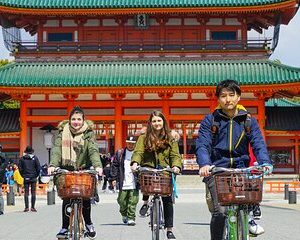 Kyoto Historical Highlights Cycling Tour with World Heritage Zen Temple