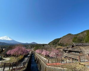 Mt Fuji Crafts Village and Lakeside Kid-Friendly Bike Tour