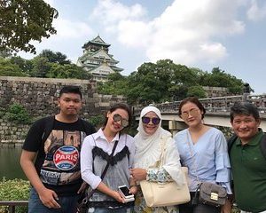 Muslim-Friendly Private Tour of Osaka