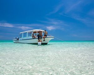 [Okinawa Ishigaki] Snorkeling tour at Phantom Island