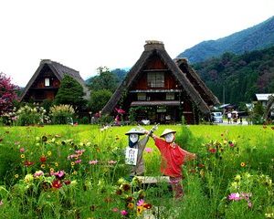 Shirakawago & Kanazawa DrivingTour: English Speaking Driver Takayama to Kanazawa