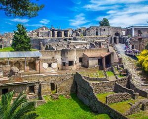 Full Day Private Shore Tour in Pompeii from Naples city