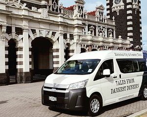 Heritage City and Larnach Castle Van tour with Historian Guide