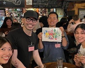 Japanese Speaking Experience Meet the Pub locals in Shibuya City.