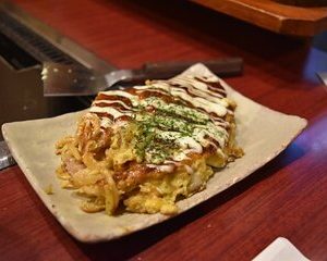 Okonomiyaki Cooking,Japanese Sake Free Flowing Experience