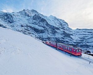 Private Tour Matterhorn: The Emblem of Switzerland from Geneva