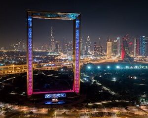 Private Tour of Dubai Frame with Burj Khalifa and Dubai Fountain