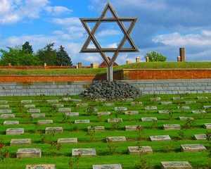 Terezín Concentration Camp Private Tour from Prague by Car