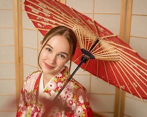 Tokyo, Shibuya: Pro Photography in KIMONO / English-friendly